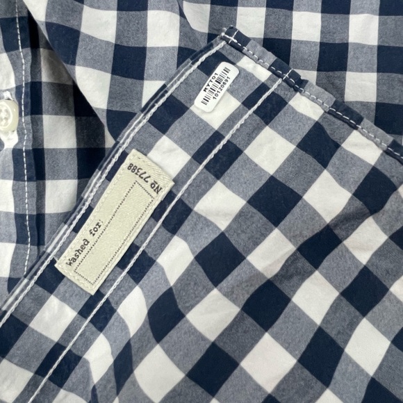 J. Crew Blue and White Plaid Button Down Shirt Large - Picture 4 of 8